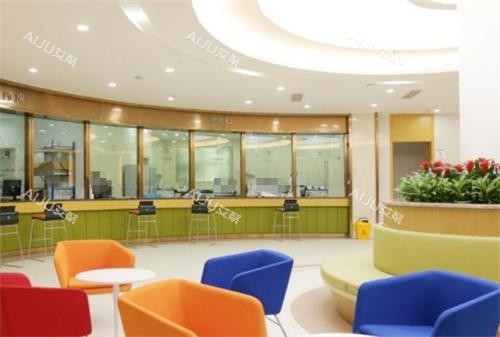 成都九龙医院大厅休息区 成都九龙医院大厅休息区