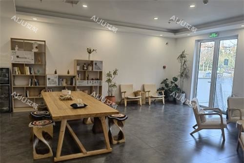 青岛波罗蜜医疗美容门诊部大厅 青岛波罗蜜医疗美容门诊部大厅