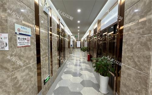 贵阳妍僖整形植发走廊