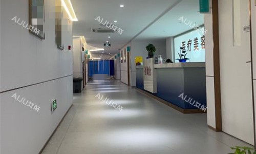 厦门天伦整形走廊图