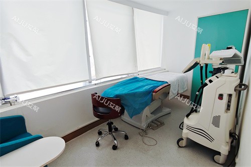广州爱丽雅思医疗美容治疗室环境图 广州爱丽雅思医疗美容治疗室环境图