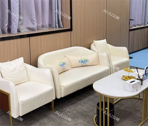 盐城金希颜医疗美容等候区 盐城金希颜医疗美容等候区