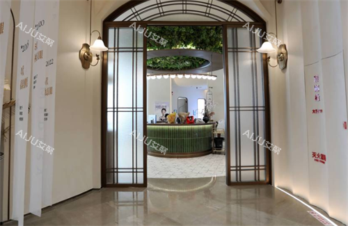 南京米兰柏羽整形门口处