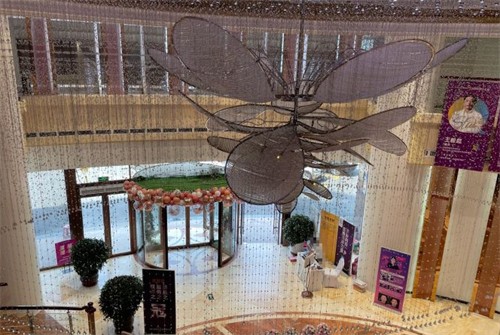 淄博美冠臣原美联臣整形电话是多少？拨打400****795即可快速预约询问