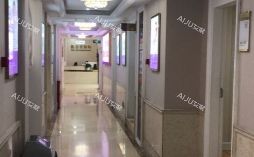 成都天使之翼整形医院走廊示意图