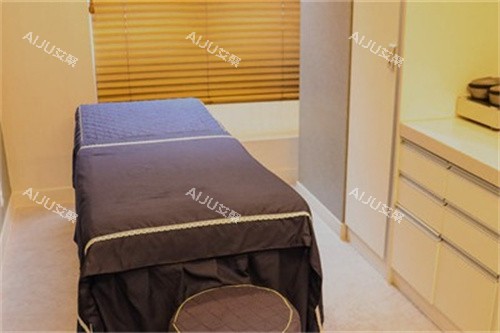 韩国VS Line皮肤科诊疗室 韩国VS Line皮肤科诊疗室