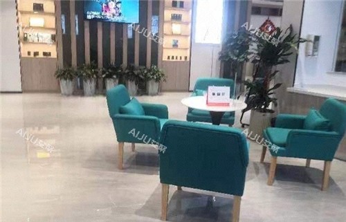 莆田青逸植发医院大厅环境