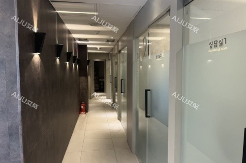 韩国伊美芝整形外科商谈室走廊 韩国伊美芝整形外科商谈室走廊