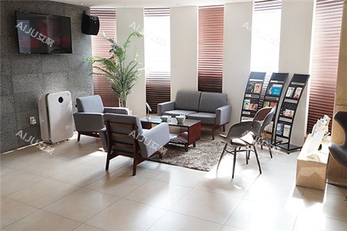 美lab皮肤科医院大厅照片 美lab皮肤科医院大厅照片