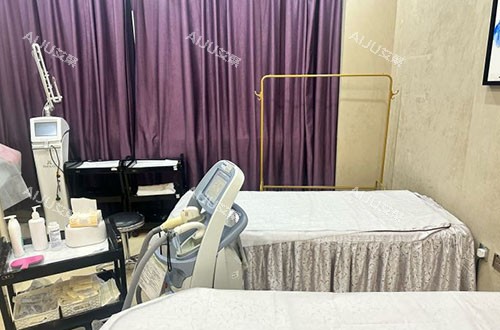 哈尔滨艺星医疗美容皮肤护理室