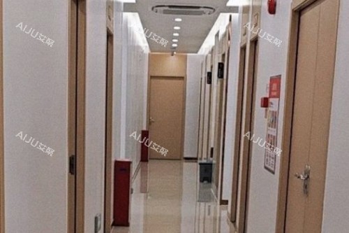 广州新市 医院走廊