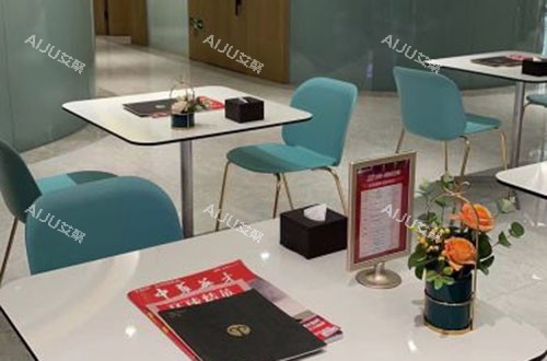 北京艺美医疗美容大厅休息区