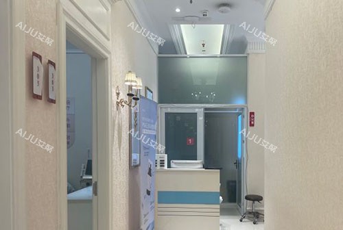 佛山华美整形走廊环境图