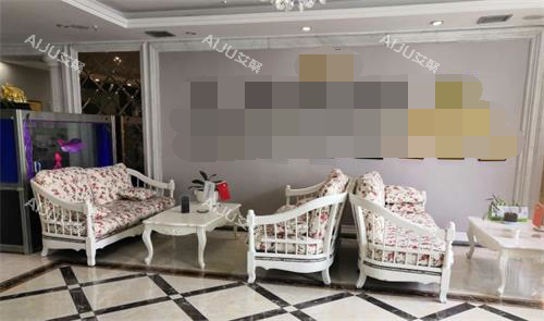 新疆青松星范医疗美容门诊部等候区