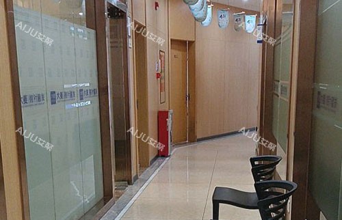 广州大麦微针植发走廊环境图 广州大麦微针植发走廊环境图