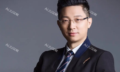 黄大勇医生照片