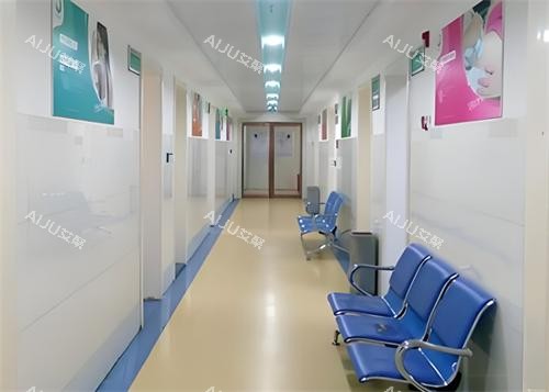 郑州管城中医院整形科休息区