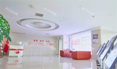 宁波海曙送子鸟医院大厅环境
