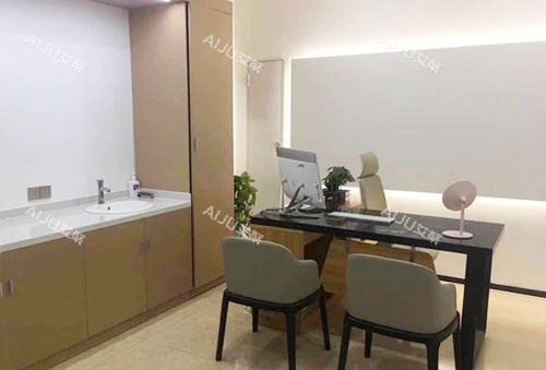 兰州时光激光整形商谈室