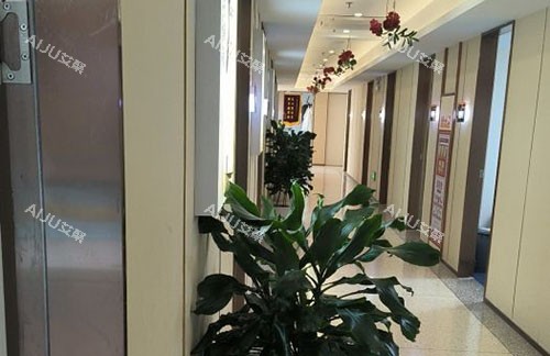南通俪人连天美医疗美容走廊环境图