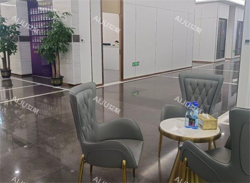 烟台曙光医疗美容等候区环境图