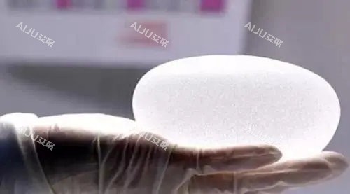 隆胸假体圆形