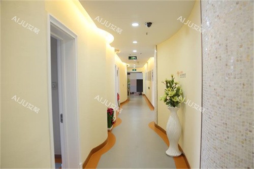 沈阳杏林整形走廊展示 沈阳杏林整形走廊展示